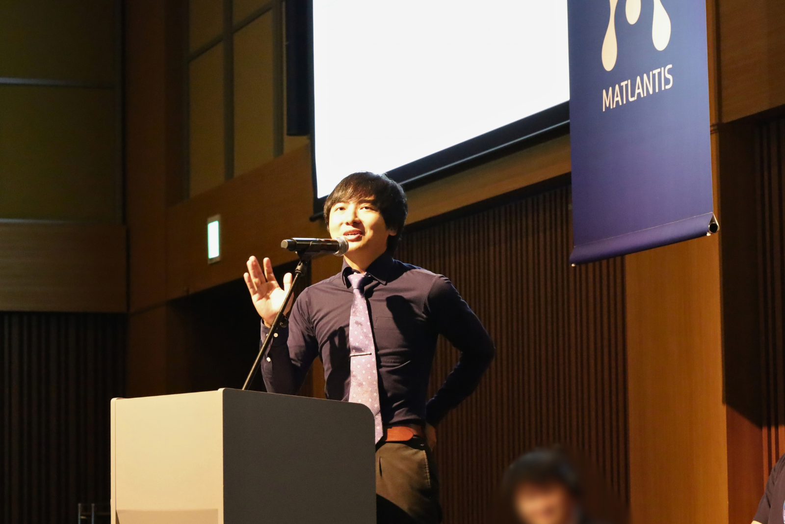 UC2026司会として登場したヨビノリたくみ 氏 YouTuber／教育クリエイター